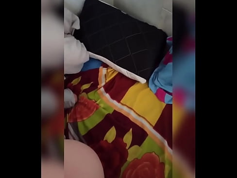 ❤️ Nag-iisa ang kasama ko sa bahay dahil nagbabakasyon ang kanyang asawa at sinasamantala ko ang pagkakataon na sipain siya at punuin ng gatas ang kanyang puwet. ❤️ Porno sa amin ❌