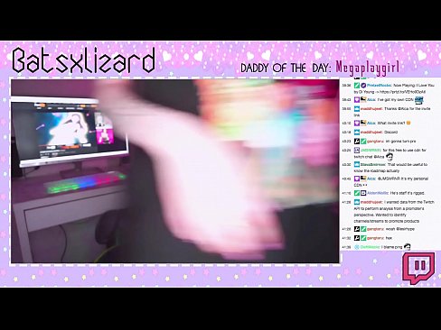 ❤️ NAKALIMUTAN NG GAMER NA I-OFF ANG STREAM AT NAGSQUIRTED LIVE ON AIR ❤️ Porno sa amin ❌
